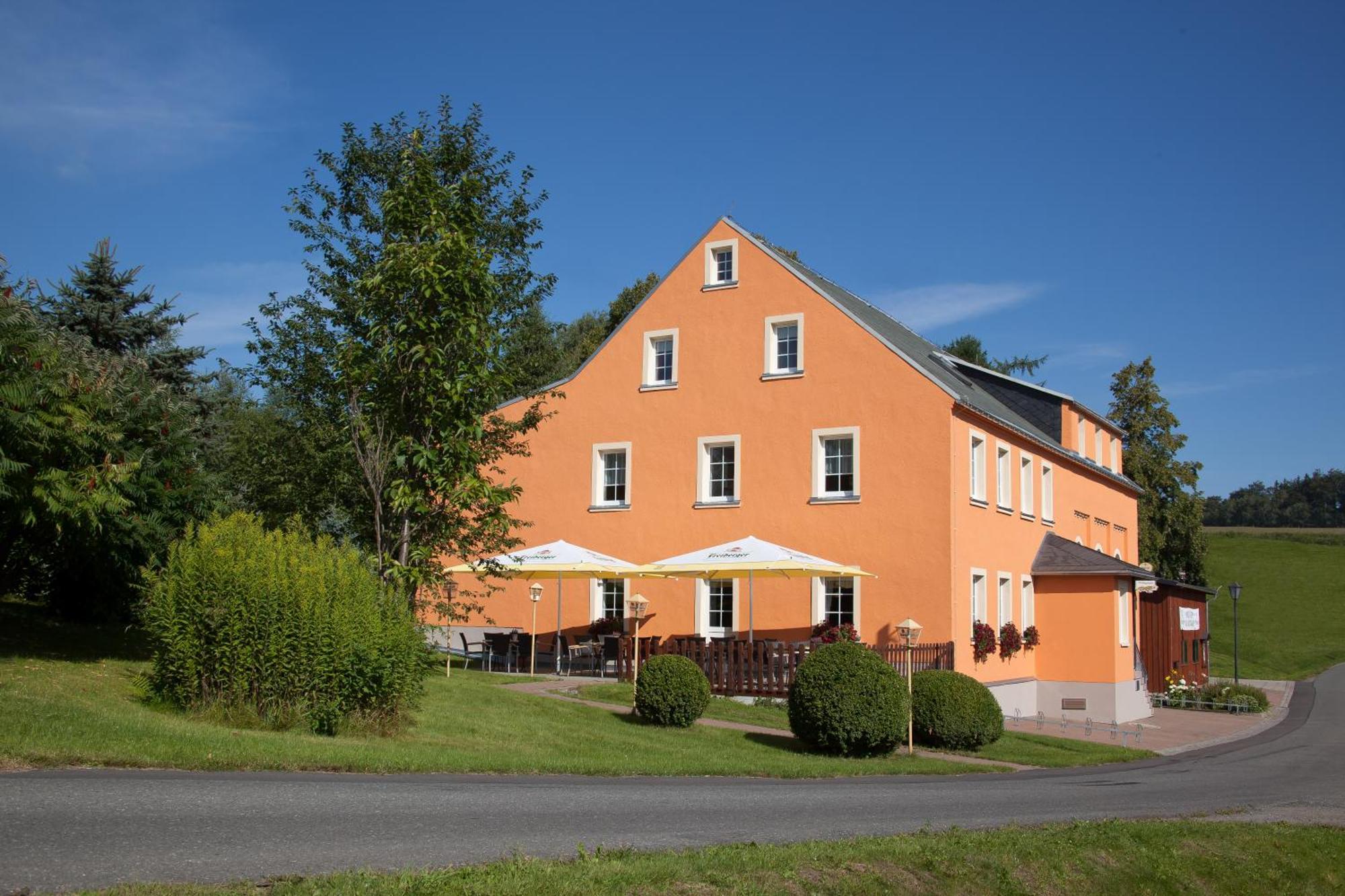 Wolfsgrunder Festhof Hotell Dorfchemnitz Exteriör bild